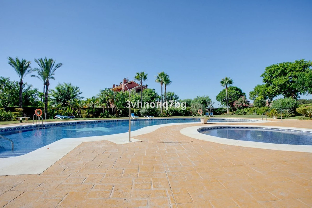 7-aa4cc561180b369757c0bb4af9886cd3