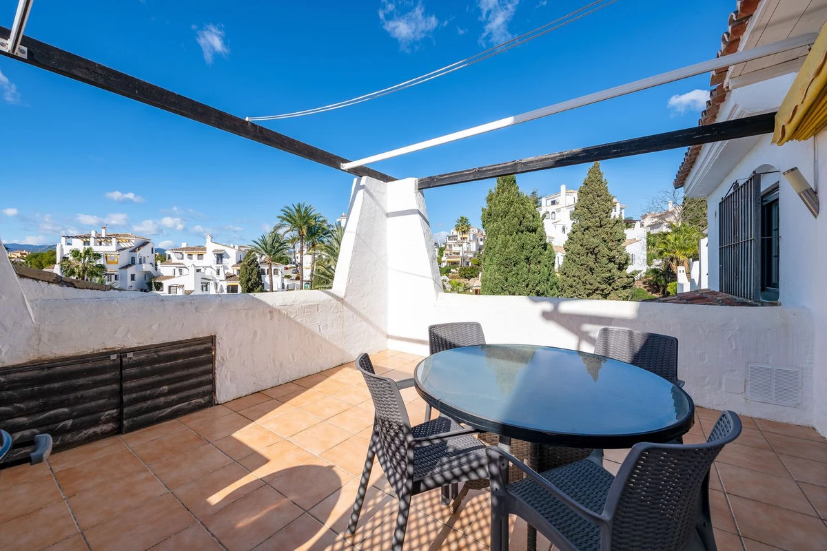 4-c23c0f86247804fa50226aecd8b0b2c8