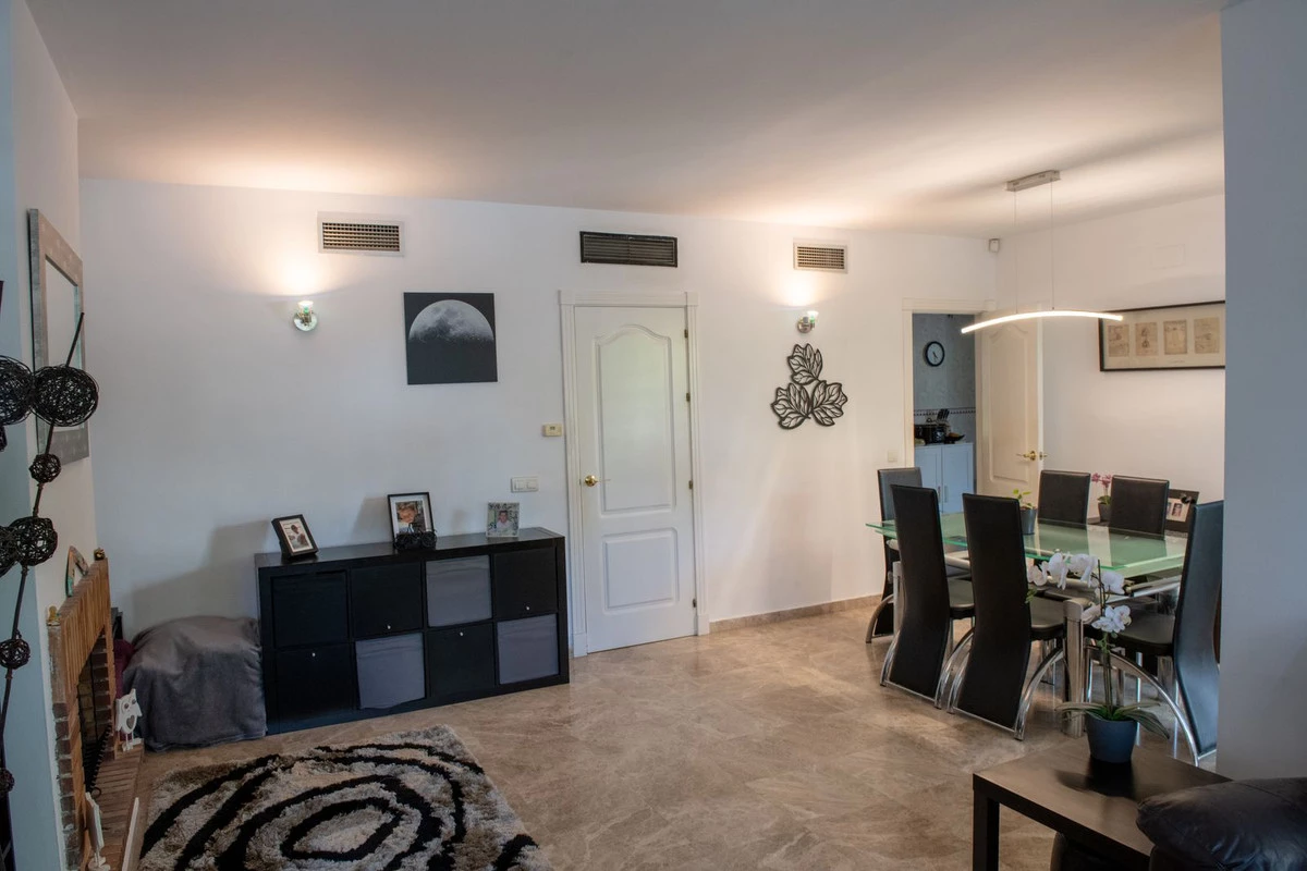 4-c23c0f86247804fa50226aecd8b0b2c8