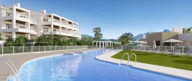 AL1-F1-D8-B3 | 3-bed apartment condo Costa del Sol location terrace included