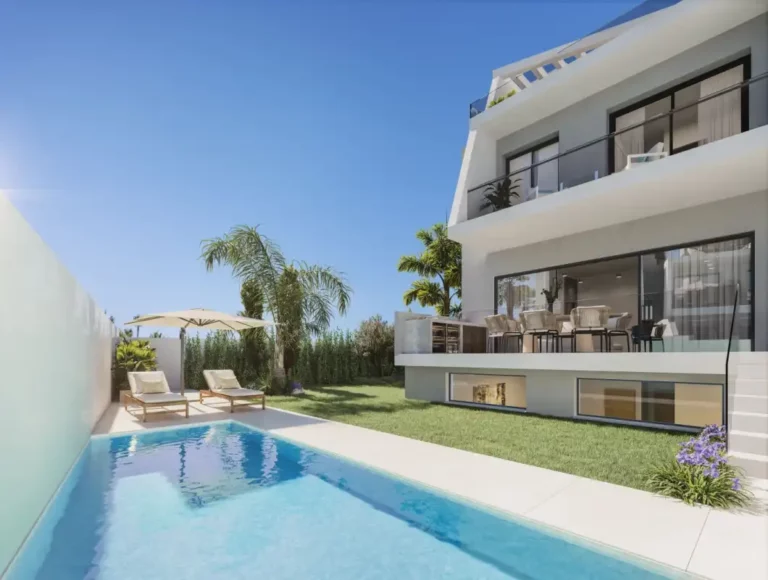 EL41-B3-07 | Luxurious residence with 219m² located in Estepona