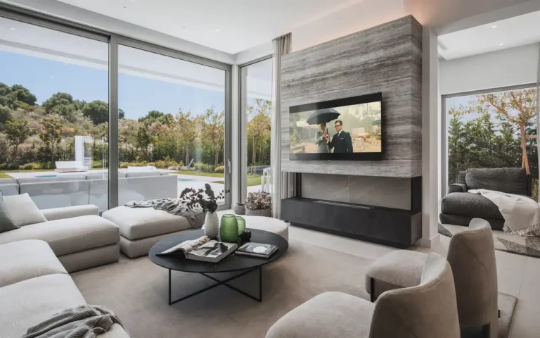 KNH-B5-03 | 5 beds mansion with 663m² Estepona area with outdoor living