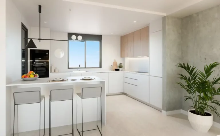 MBM-F4-B3-02 | Condo in the heart of Marbella with 121m² balcony