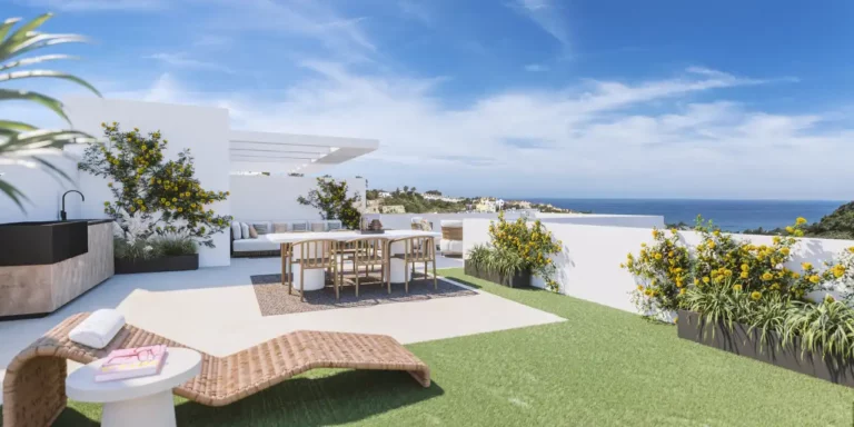 NYHO-B3 | Suite 121m² living area Costa del Sol location featuring terrace