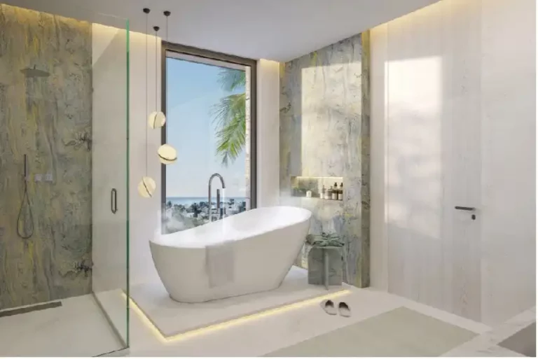 OC11-B4-05 | 4-room private residence spacious 350m² Costa del Sol location with 106m² balcony