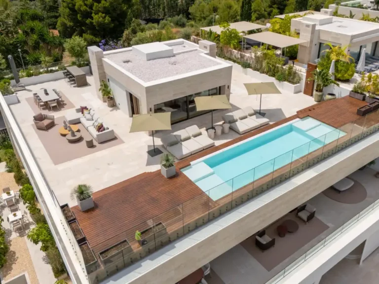 SKV6-B4 | 4-bed country home Marbella area featuring 536m² outdoor space