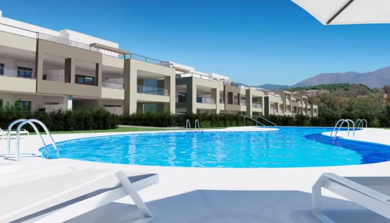 SOF3-D2-B2 | Bright 2-bed apartment studio 83m² residence Casares, Costa del Sol featuring terrace