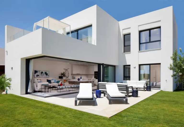 TDCSE-B2 | Flat generous 111m² Casares residence