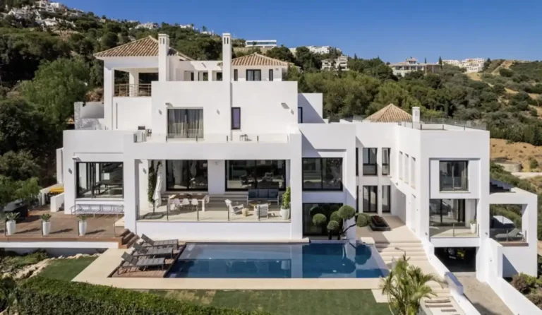 VADLM-B5 | Stunning 5 beds property Marbella property