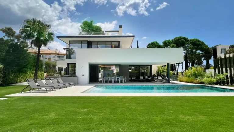 VISO-B5 | Two bed luxury home in beautiful Marbella