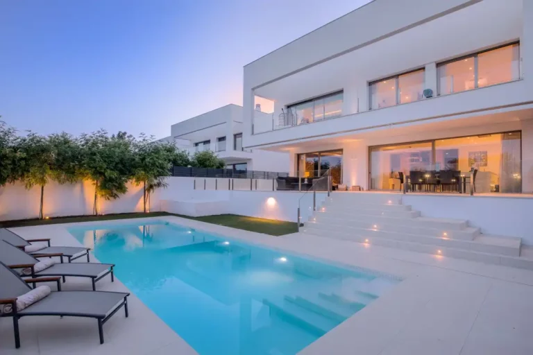 VLDC-B4 | Modern executive home in Marbella