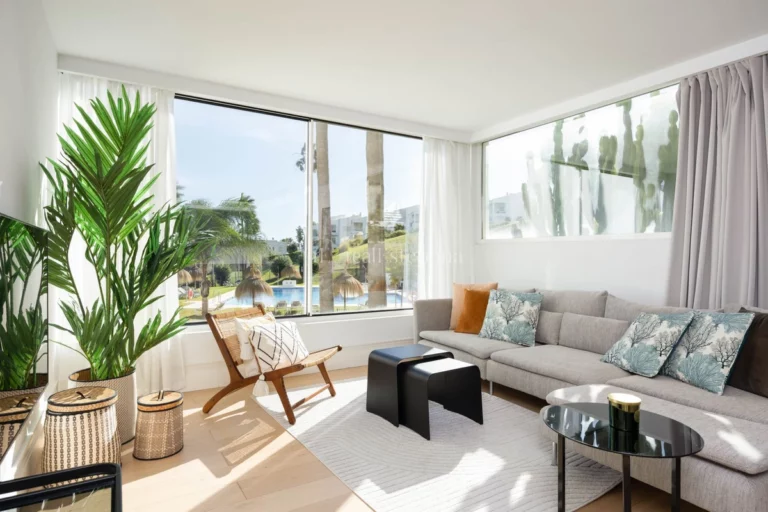 145484 | Apartment in Nueva Andalucia – € 495,000 – 2 beds, 1 baths