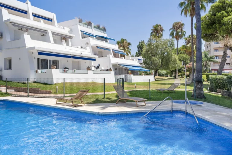963-00145P | Ground Floor Apartment in Nueva Andalucia – € 630,000 – 3 beds, 3 baths