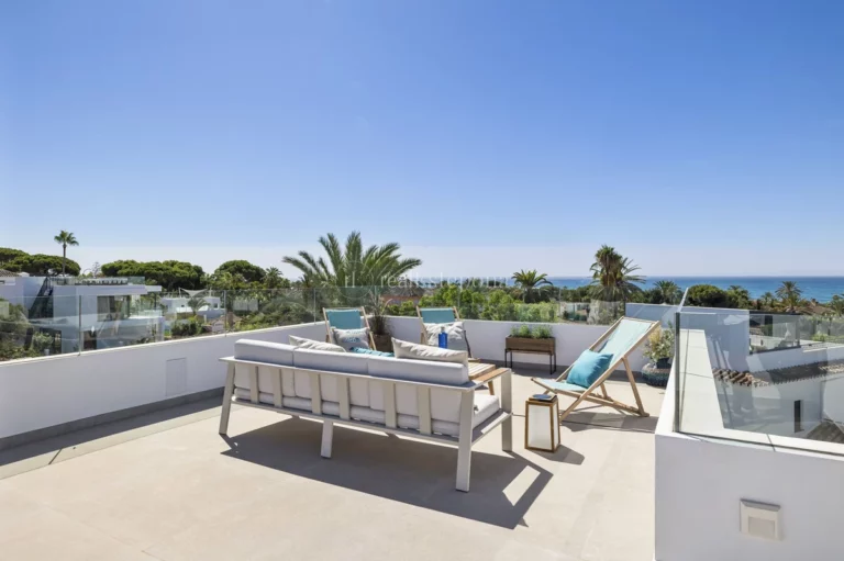 RC2988 | Villa in Marbella East – € 3,450,000 – 5 beds, 5 baths