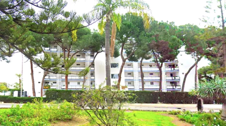 300-01727P | Ground Floor Apartment in Marbella – € 415,000 – 2 beds, 2 baths