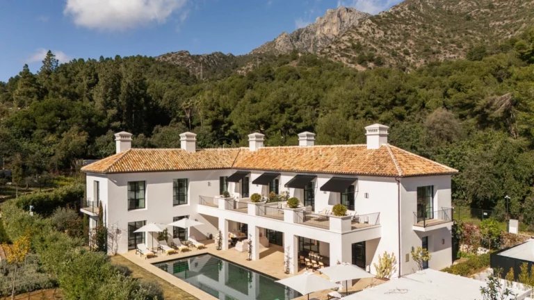 5332HFV | Villa in Marbella Golden Mile – € 10,950,000 – 6 beds, 7 baths