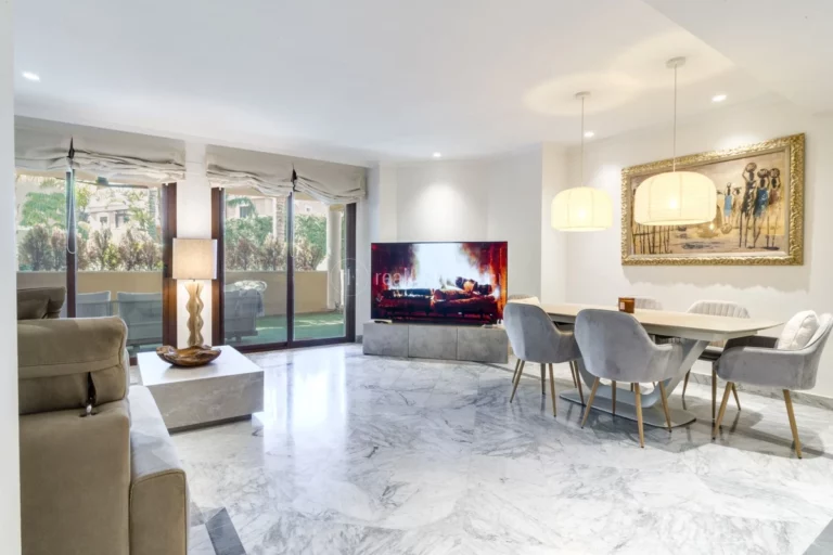 COSTA-01494P | Ground Floor Apartment in Marbella Golden Mile – € 895,000 – 2 beds, 3 baths