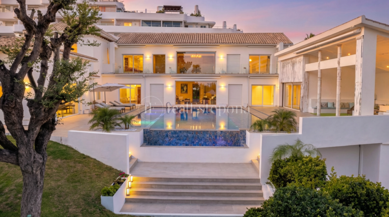 MPV6233 | Villa in San Pedro de Alcantara – € 5,900,000 – 7 beds, 7 baths
