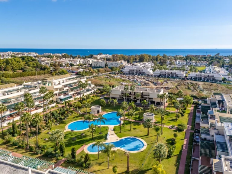 855-00263P | Ground Floor Apartment in Nueva Andalucia – € 595,000 – 2 beds, 2 baths