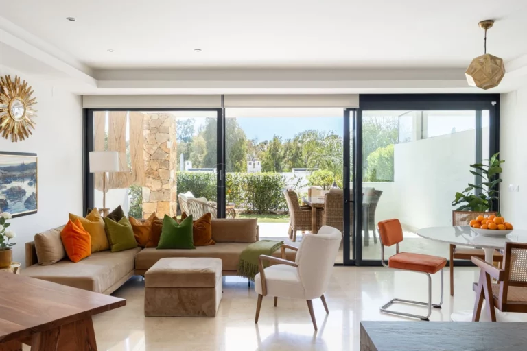 145311 | Town House in Marbella Golden Mile – € 2,100,000 – 3 beds, 3 baths