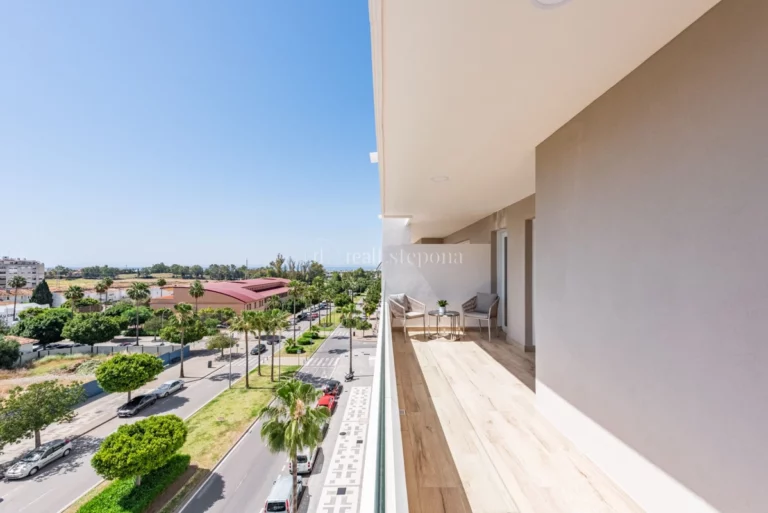 COSTA-01024P | Apartment in Nueva Andalucia – € 559,000 – 3 beds, 2 baths