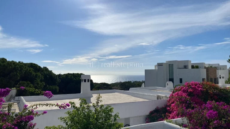 361-13050P | Semi Detached House in Marbella East – € 549,000 – 3 beds, 2 baths